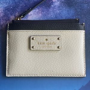 Kate Spade black and white card wallet with zipper